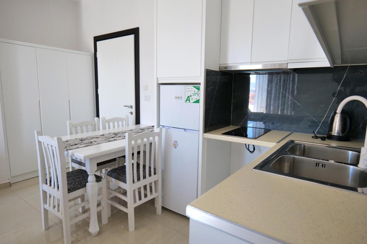 Vila Xhafa Ksamil Bagian luar foto