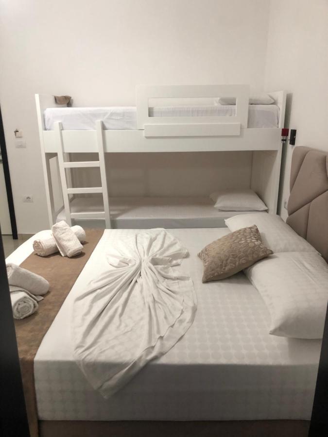 Vila Xhafa Ksamil Bagian luar foto