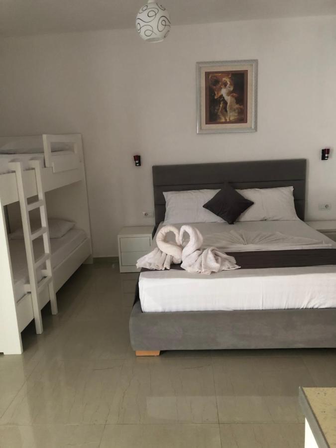 Vila Xhafa Ksamil Bagian luar foto